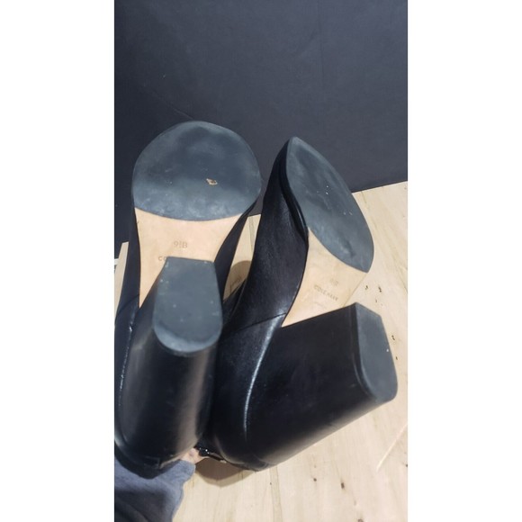 Cole Haan Black Chelsea Ankle Boots with Block Heel - Picture 3 of 6
